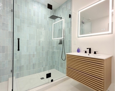 2315 Berry Street - Photo Thumbnail 11