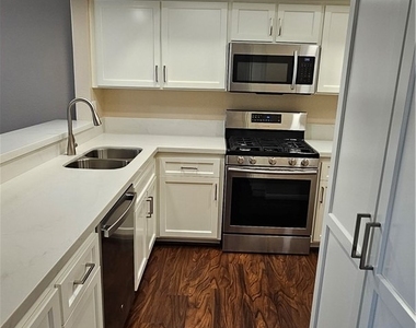 25611 Mont Pointe - Photo Thumbnail 7