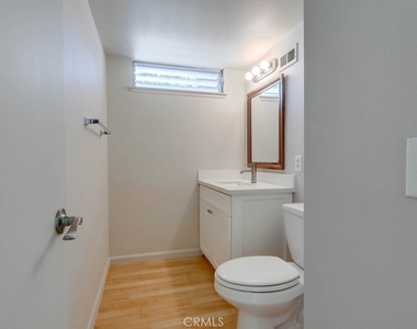 9502 Pettswood Dr - Photo Thumbnail 6