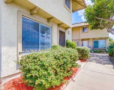 9502 Pettswood Dr - Photo Thumbnail 1