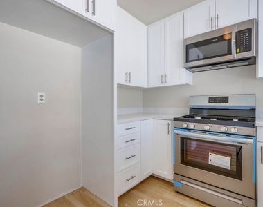 9502 Pettswood Dr - Photo Thumbnail 10