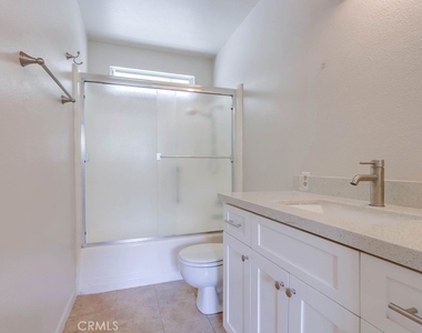 9502 Pettswood Dr - Photo Thumbnail 15