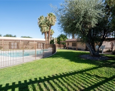 73600 San Gorgonio Way - Photo Thumbnail 13