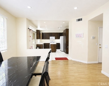 13508 Evergreen Street - Photo Thumbnail 7