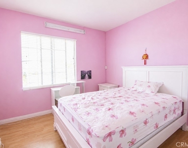 13508 Evergreen Street - Photo Thumbnail 23