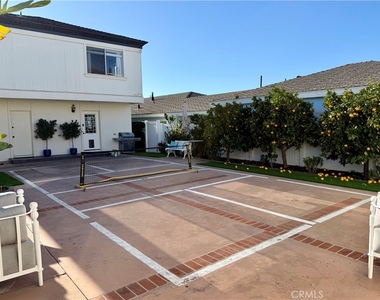 2824 Ocean Boulevard - Photo Thumbnail 27