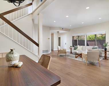 3045 Greenwich Street - Photo Thumbnail 6