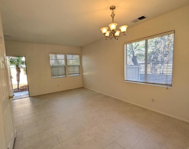 4737 Lagunita Way - Photo Thumbnail 5