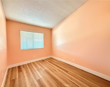 22511 Radnor Lane - Photo Thumbnail 16