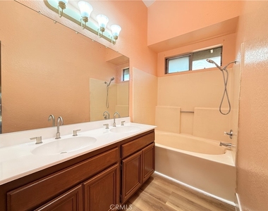 22511 Radnor Lane - Photo Thumbnail 13