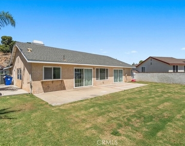 8250 Whispering Tree - Photo Thumbnail 32