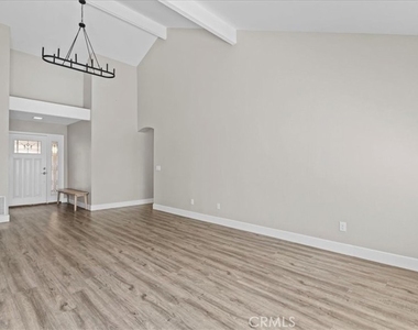 8250 Whispering Tree - Photo Thumbnail 12