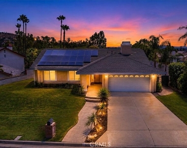 8250 Whispering Tree - Photo Thumbnail 4