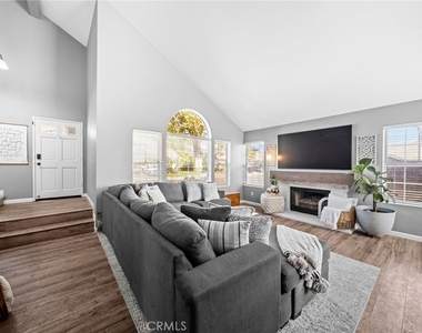 5802 Applecross Drive - Photo Thumbnail 5