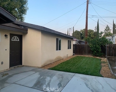 25462 Cole Street - Photo Thumbnail 1