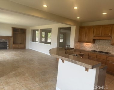 3753 Elderberry Circle - Photo Thumbnail 10