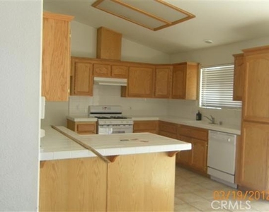 11114 Arroyo - Photo Thumbnail 6