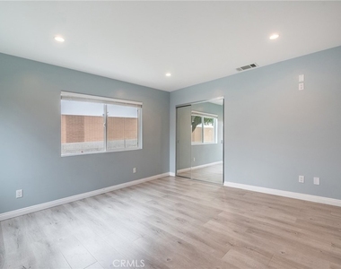 1400 Leland Way - Photo Thumbnail 21