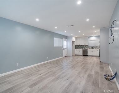 1400 Leland Way - Photo Thumbnail 4