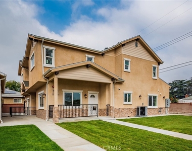 1400 Leland Way - Photo Thumbnail 27
