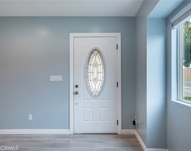 1400 Leland Way - Photo Thumbnail 3