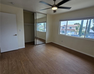 8039 Puritan - Photo Thumbnail 13