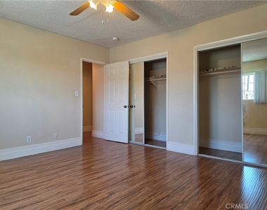 1035 Western - Photo Thumbnail 21