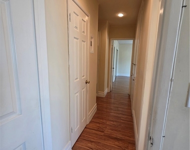 1035 Western - Photo Thumbnail 29