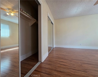 1035 Western - Photo Thumbnail 22