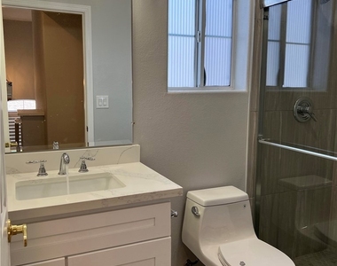 746 W Huntington - Photo Thumbnail 20