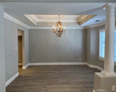 746 W Huntington - Photo Thumbnail 15