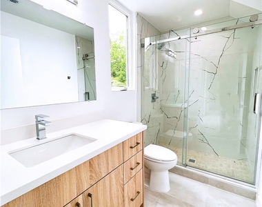 95 Harkness Avenue - Photo Thumbnail 5