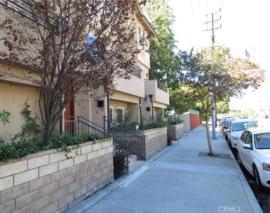 5555 Carpenter - Photo Thumbnail 2