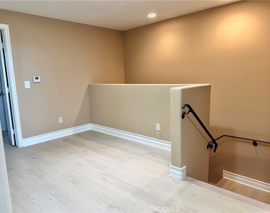 5555 Carpenter - Photo Thumbnail 13