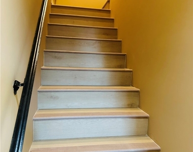 5555 Carpenter - Photo Thumbnail 10