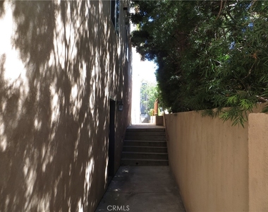 5555 Carpenter - Photo Thumbnail 30