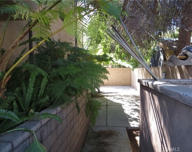 5555 Carpenter - Photo Thumbnail 29