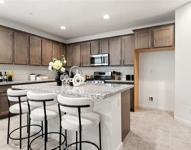 2972 E Calgary - Photo Thumbnail 15