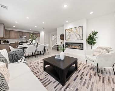 2972 E Calgary - Photo Thumbnail 10