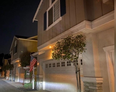 10741 Dulsie Ln - Photo Thumbnail 1