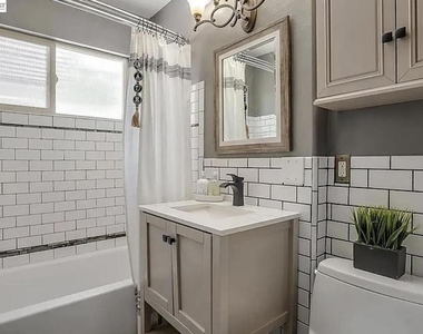 632 Shaddick - Photo Thumbnail 6