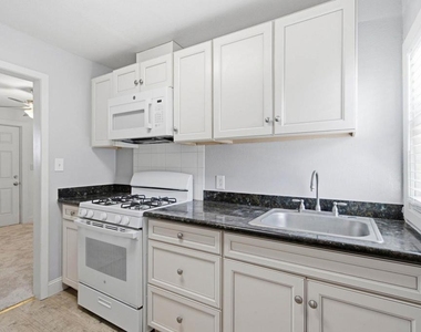 155 South Washington Avenue - Photo Thumbnail 14