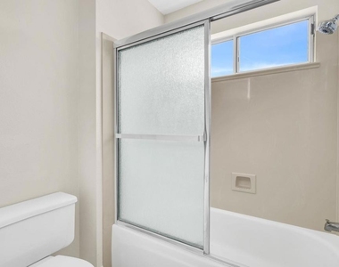 880 Woodsong Lane - Photo Thumbnail 34