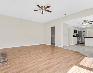 880 Woodsong Lane - Photo Thumbnail 19