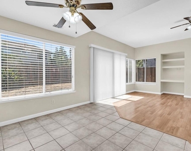 880 Woodsong Lane - Photo Thumbnail 15