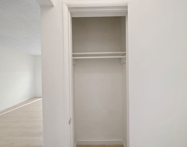8633 Denver Avenue - Photo Thumbnail 5