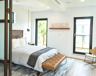717 N El Centro Avenue - Photo Thumbnail 11