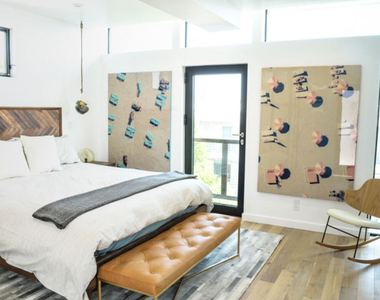 717 N El Centro Avenue - Photo Thumbnail 9