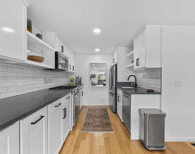 2714 Auburn Street - Photo Thumbnail 7
