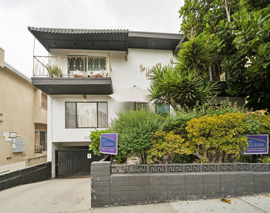 1039 N Harper Avenue - Photo Thumbnail 16